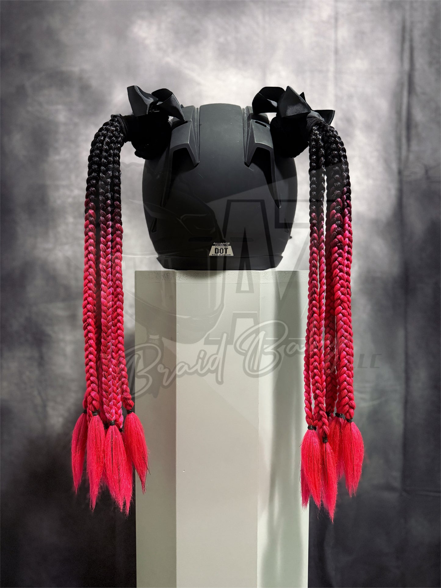 LE "Heartbreaker" Mini Braids