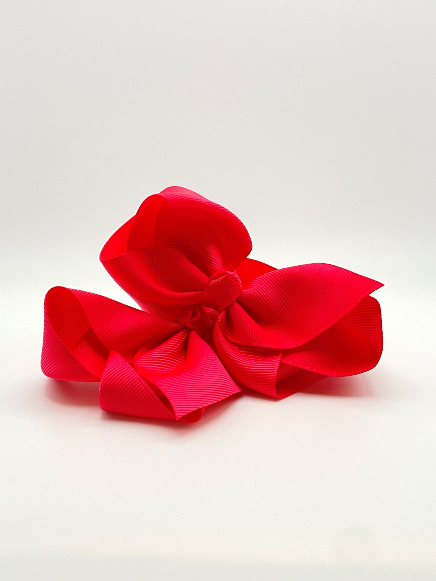 2 Hot Pink Bows